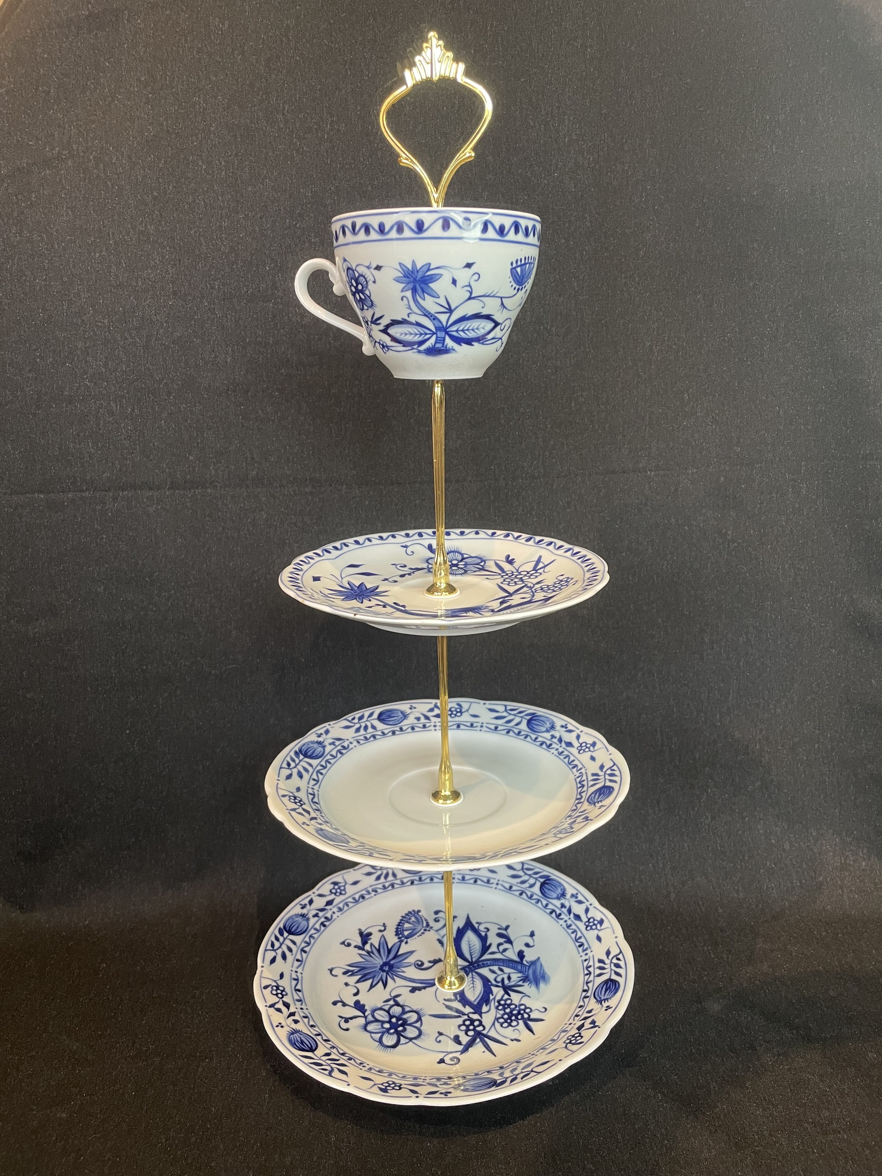 Upcycling Etagere 3-stöckig – Zwiebelmuster Blau