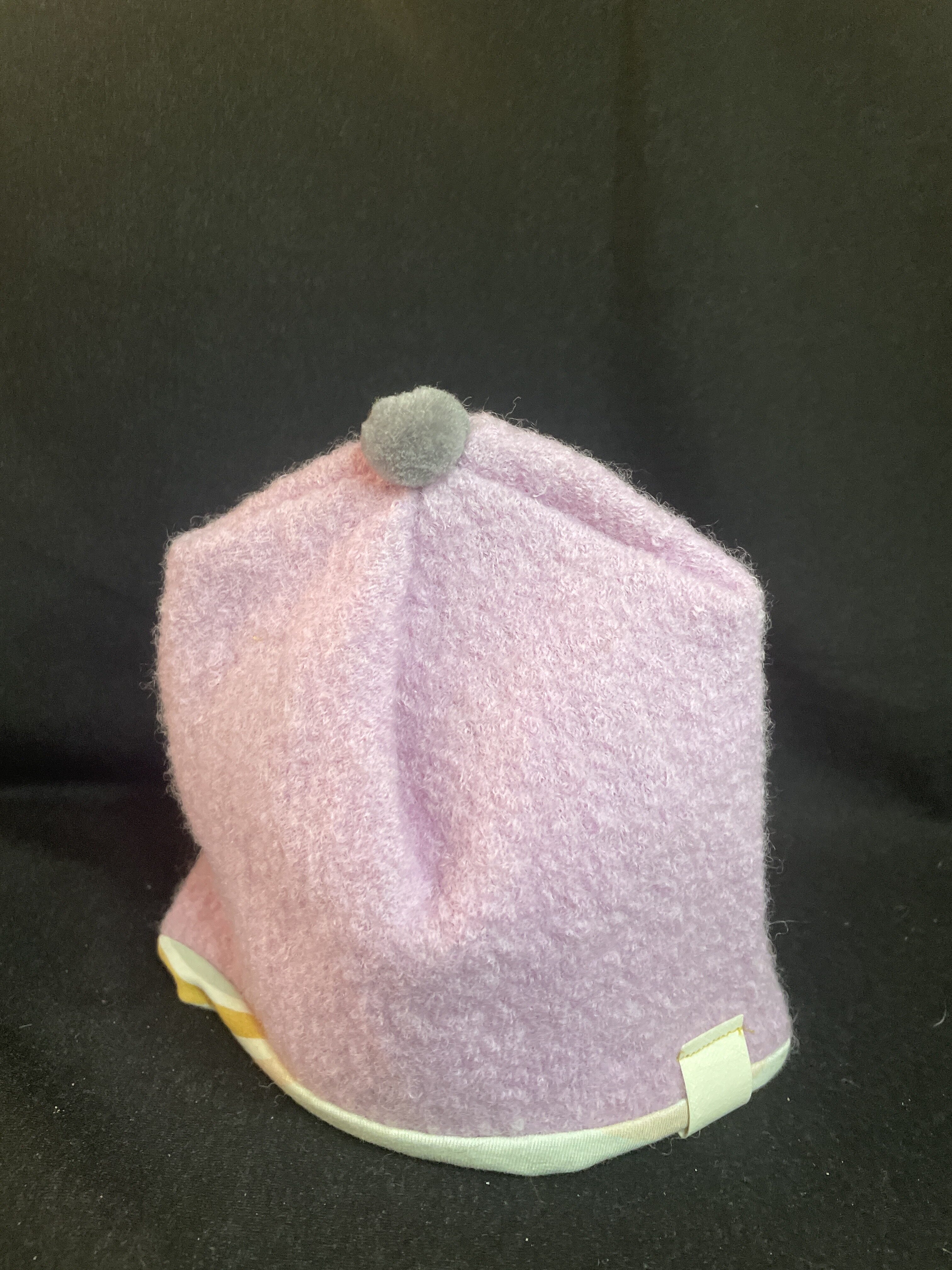 Baby Mütze Rosa mit Regenbogen-Innenfutter & Pompon – KU 38 cm – Bild 4