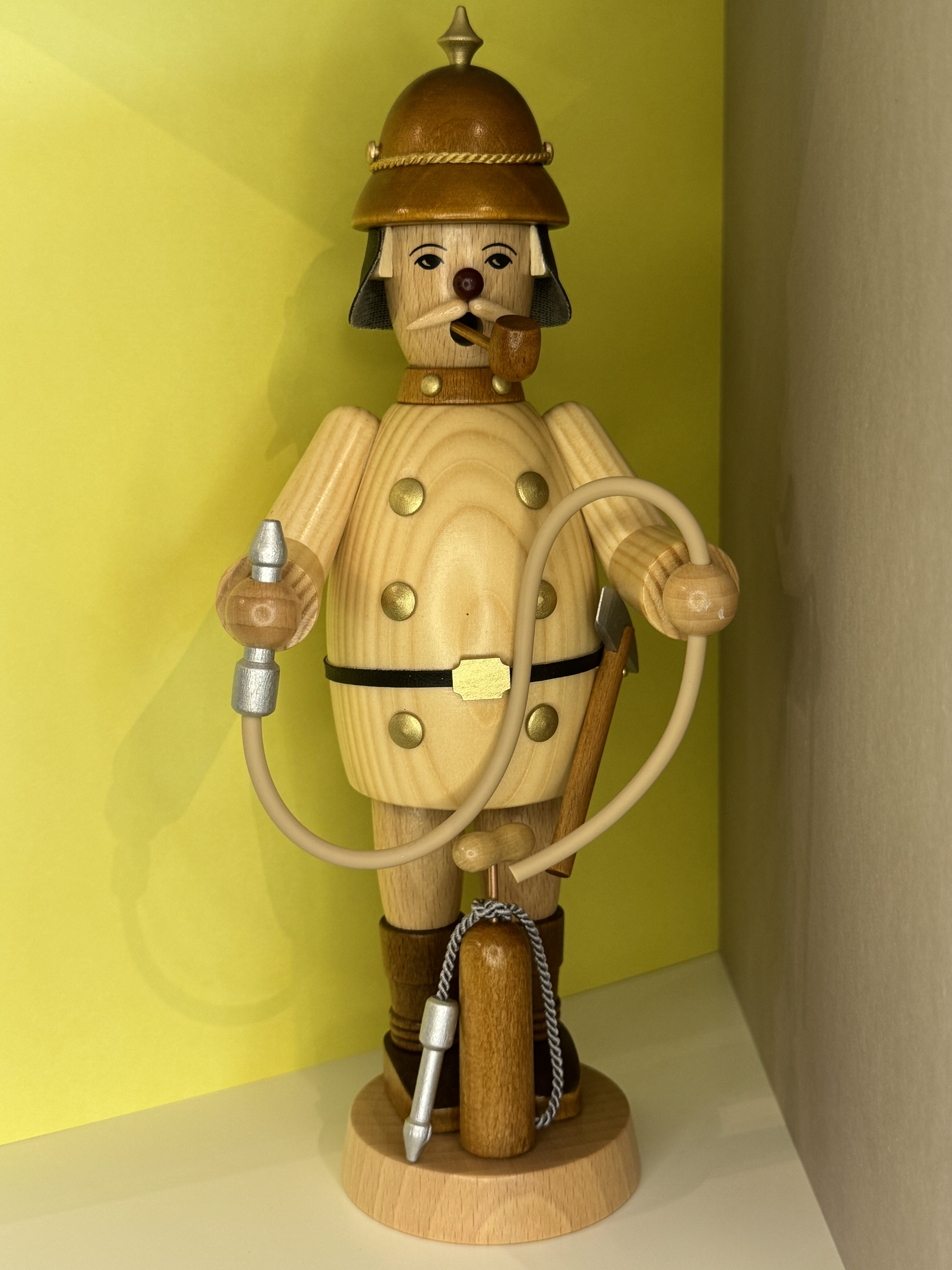 Räuchermännchen - "Feuerwehrmann" Friedbert Uhlig