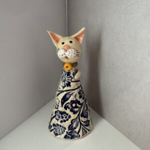 Katze "Blumenkleid blau"