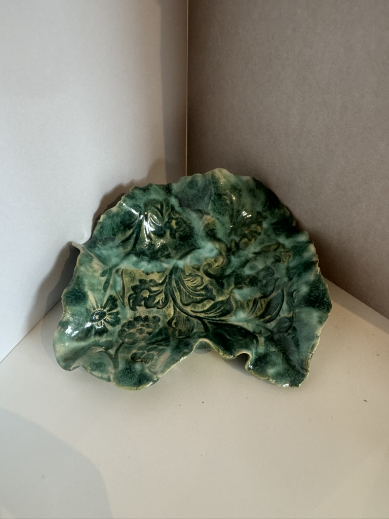 Teller "Blütenornament Grün" Klein