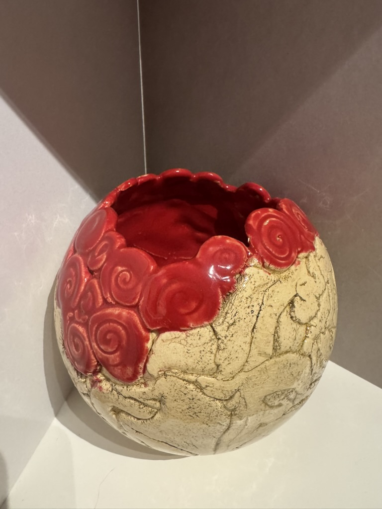 Keramikvase "Rote Spirale"