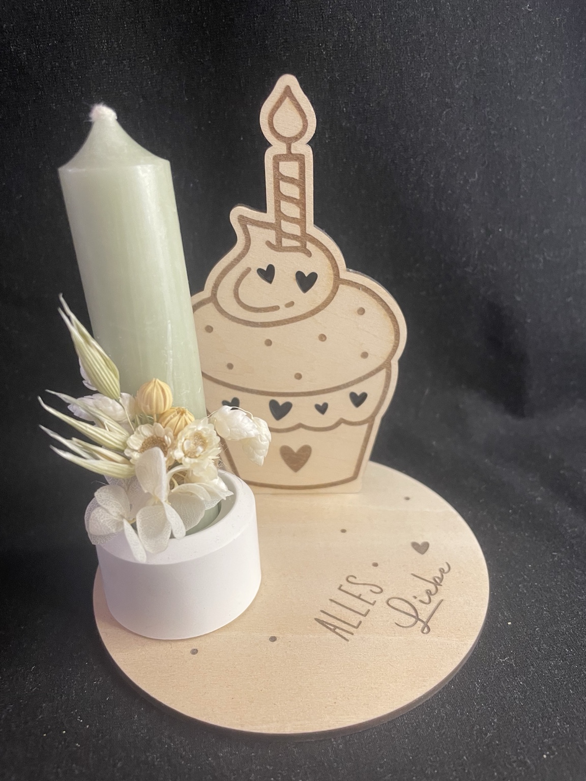 Holz Kerzenhalter Geburtstag mit Cupcake Motiv und Gravur Alles Liebe