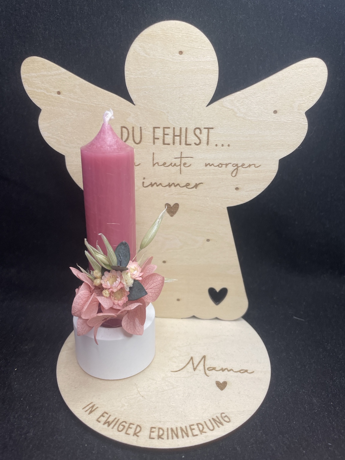Holz Engel Erinnerungslicht mit Kerze Gravur Du fehlst