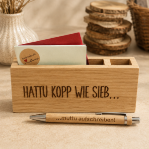 Holz-Schreibtischorganizer „Hattu Kopp wie Sieb…“ mit Notizfach & Stifthalter