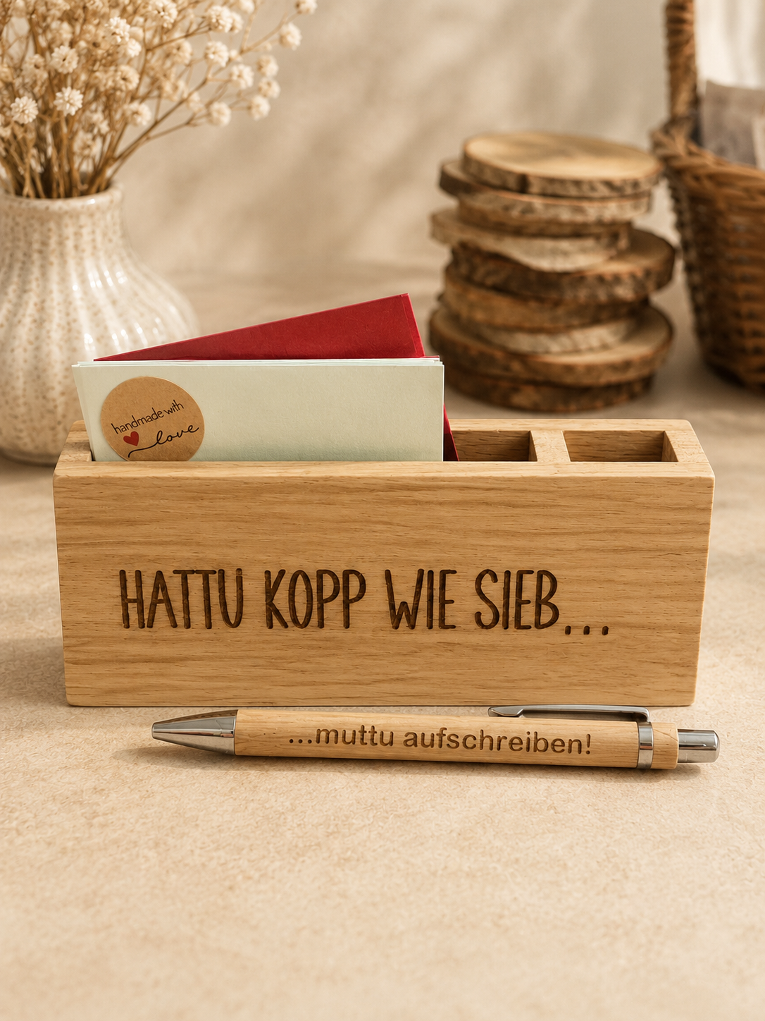 Holz-Schreibtischorganizer „Hattu Kopp wie Sieb…“ mit Notizfach & Stifthalter