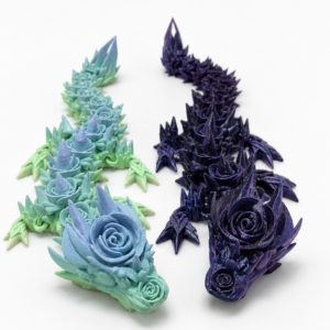3D-gedruckter beweglicher Blüten-Drache mit Rosenverzierungen in verschiedenen Farbvarianten als dekorative Fantasy-Figur.