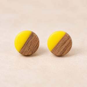 Resin-Holz-Ohrstecker Hellgelb