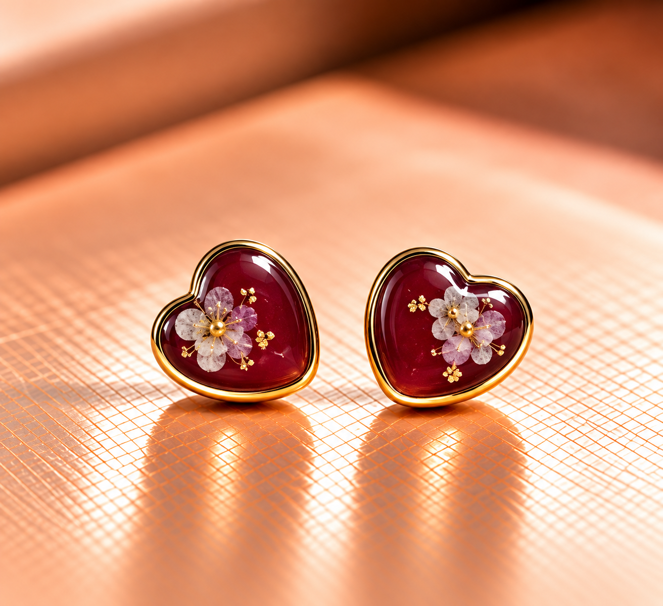 Resin-Ohrstecker mit Trockenblumen 1 cm